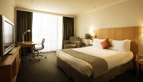 Crowne Plaza Perth - Accommodation Resorts 0