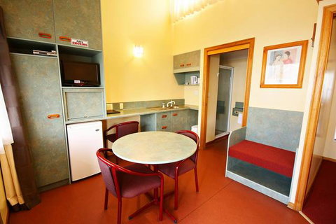 Downs Motel - Accommodation Resorts 7