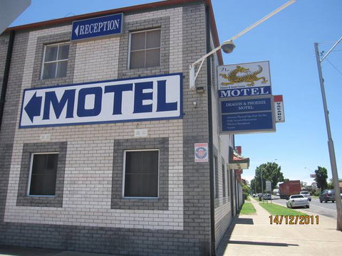 Dragon Phoenix Resort & Restaurant - Accommodation Resorts 3