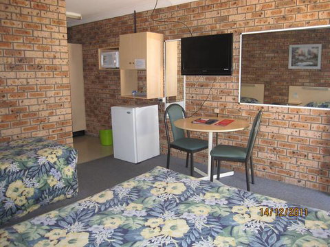 Dragon Phoenix Resort & Restaurant - Accommodation Resorts 7