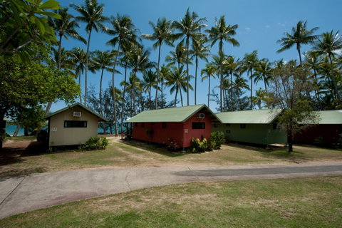 Ellis Beach Oceanfront Bungalows & Caravan Pk - Accommodation Resorts 7