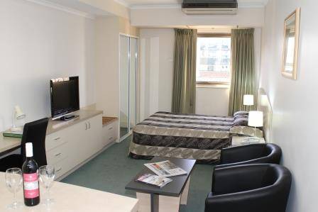 Comfort Inn And Suites Goodearth Perth - Accommodation Resorts 2