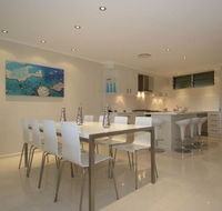 Hamilton Island Private Apartment - Poinciana - Accommodation Resorts