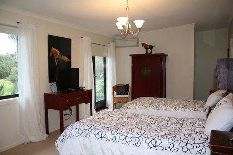 Harmony Bed And Breakfast - Accommodation Resorts 5