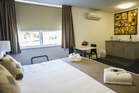 Hotel Gracelands - Accommodation Resorts 1