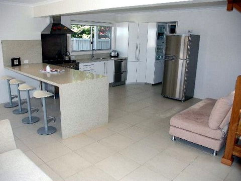 Joylaine Beach House - Accommodation Resorts 2