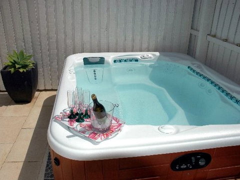 Joylaine Beach House - Accommodation Resorts 4