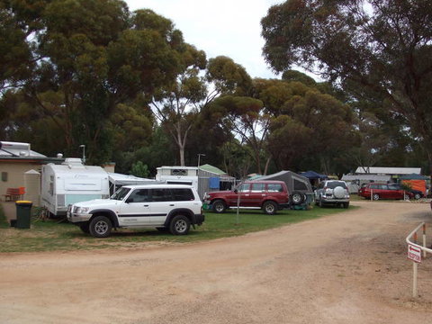 Laura Community Caravan Park - Accommodation Resorts 4
