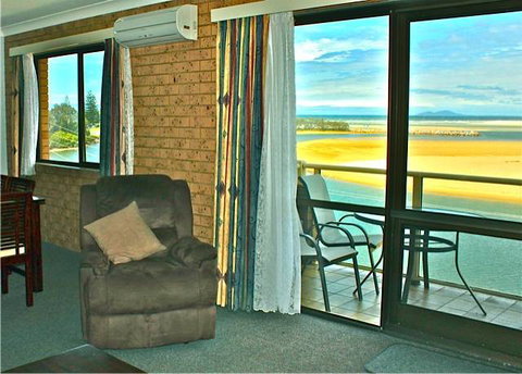 Marcel Towers Holiday Apartments - Accommodation Resorts 4