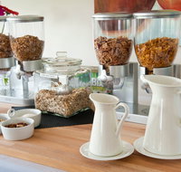 Motel on A Beckett - Accommodation Resorts