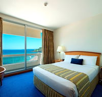 Quality Hotel NOAH'S On the Beach - Accommodation Resorts