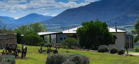 R On The Downs - Accommodation Resorts 2