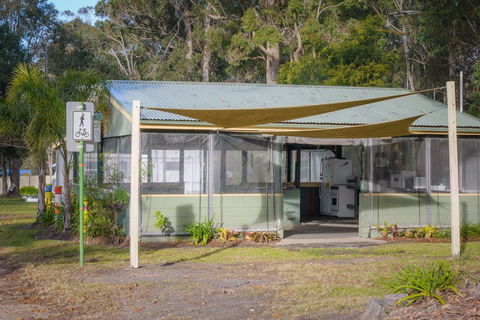 Secura Lifestyle Countryside Kalaru - Accommodation Resorts 3