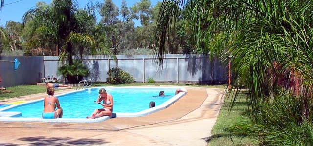 Alice Springs NT Accommodation Resorts
