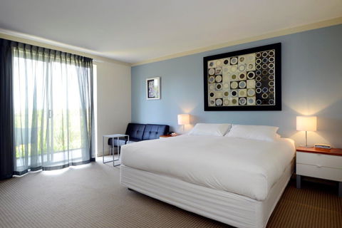 Sullivans Hotel - Accommodation Resorts 8