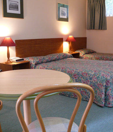Ten Dollar Town Motel - Accommodation Resorts 4
