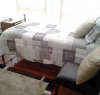 The Pommy Tree Bed  Breakfast - Accommodation Resorts