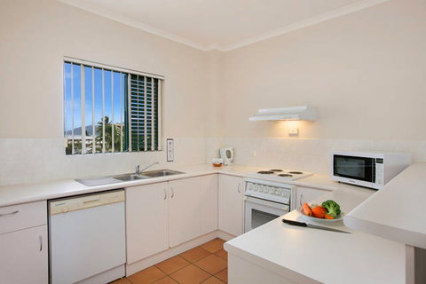 Tropic Towers Apartments - Accommodation Resorts 13