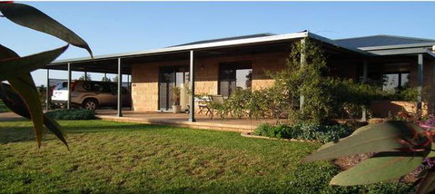 Welcome Cottage Executive Serviced Accommodation - Accommodation Resorts 0