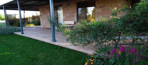 Welcome Cottage Executive Serviced Accommodation - Accommodation Resorts 1