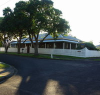 Whalers Cottage B  B - Accommodation Resorts