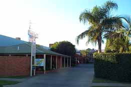Yambil Inn Motel - Accommodation Resorts 0