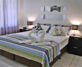 Absolute Beachfront Apartment - Accommodation Resorts 2