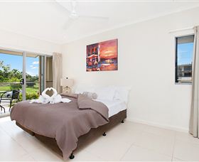 Bay View Luxury Waterfront Villa - Accommodation Resorts 5