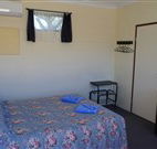 Bluey Motel - Lightning Ridge - Accommodation Resorts