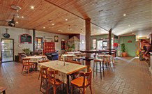 Boorowa Hotel - Boorowa - Accommodation Resorts 0