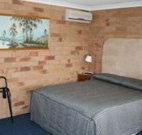 Country Comfort Parkes - Accommodation Resorts