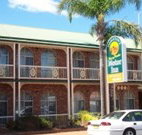 Hamiltons Henry Parkes Motor Inn - Accommodation Resorts