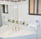 Hilltops Retreat Motor Inn - Young - Accommodation Resorts