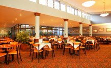 Hotel Gosford - Gosford - Accommodation Resorts 0