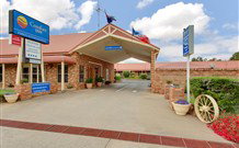 Parkes International Comfort Inn - Parkes - Accommodation Resorts 0