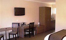 Parkes International Comfort Inn - Parkes - Accommodation Resorts 5