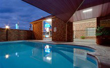 Parkes International Comfort Inn - Parkes - Accommodation Resorts 6