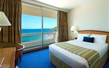 Newcastle NSW Accommodation Resorts