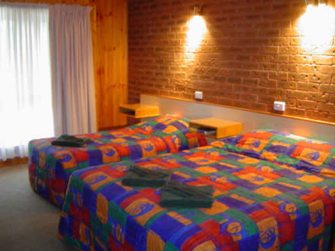 Country Roads Motor Inn - Narrandera - Accommodation Resorts 3