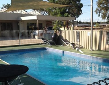 Mia Motel - Accommodation Resorts 3
