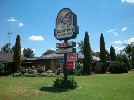 Bushmans Motor Inn - Accommodation Resorts 0
