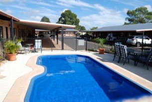 Ascot Lodge Motor Inn Kingaroy - Accommodation Resorts 2