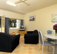 Island Coastal Units - Accommodation Resorts