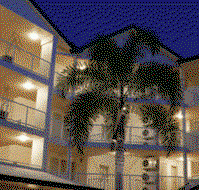 Golden Sands Beachfront Apartment Resort - Accommodation Resorts