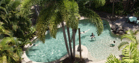 Golden Sands Beachfront Apartment Resort - Accommodation Resorts 1