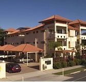 City Plaza Apartments - Accommodation Resorts