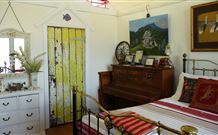 Air B And B Garden Studio - Accommodation Resorts 3