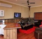 Top of the Range Retreat - Accommodation Resorts