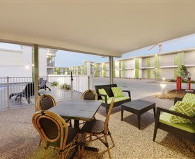Potter's Oceanside Motel - Accommodation Resorts 1