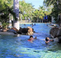 Aussie Outback Oasis Cabin and Van Village - Accommodation Resorts